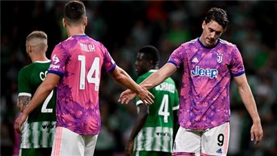 ريال مدريد يفاوض مهاجم يوفنتوس لخلافة بنزيما