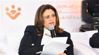 الهجرة تطالب المشاركين في مبادرة سيارة المصريين بالخارج باستكمال الإجراءات 