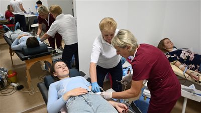 زيلينسكي يكشف تفاصيل تفجير مركز لنقل الدم في شرقي أوكرانيا