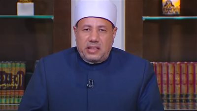 نائب جامعة الأزهر: الأغنياء لا يملكون المال والله يحاسبهم عليه