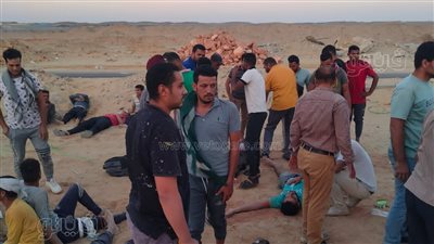 أول صور لإصابة 26 شخصًا في انقلاب أتوبيس بالقاهرة الجديدة