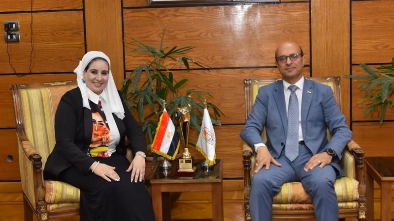 رئيس جامعة اسيوط