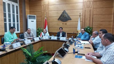 جامعة بنها تناقش الخطة الاستثمارية وأعمال الصيانة استعدادا للعام الدراسى الجديد