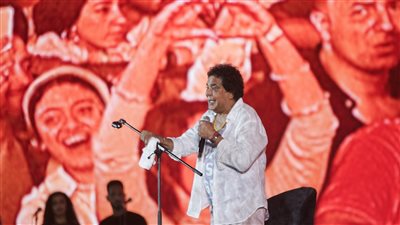 محمد منير بعد حفل العلمين: مصر منارة الإبداع وعاصمة الثقافة والفن (صور)