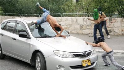 مستوطن يدهس طفلا فلسطينيا عمره 4 سنوات في مدينة بيت لحم (فيديو)