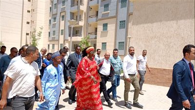 وزيرة الإسكان بالكاميرون تتفقد مشروعات سكن كل المصريين بمنطقة غرب المطار