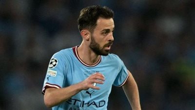 برشلونة، برناردو سيلفا يطالب جوارديولا بتنفيذ وعده 