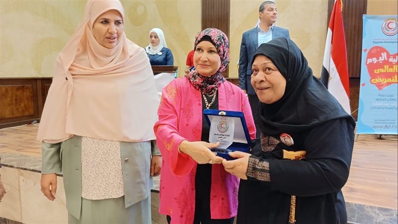 تكريم نقابة التمريض