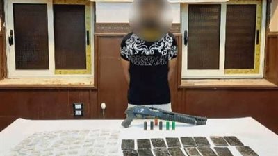 ضبط عنصر إجرامى يدير منزله وكرًا لتجارة الحشيش بالمنوفية