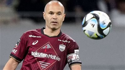 إنييستا يعلن رسميا اعتزاله كرة القدم في فيديو مؤثر 