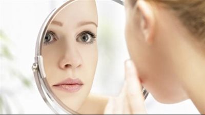 وصفة طبيعية من مطبخك تخلصك من اسمرار البشرة سريعا