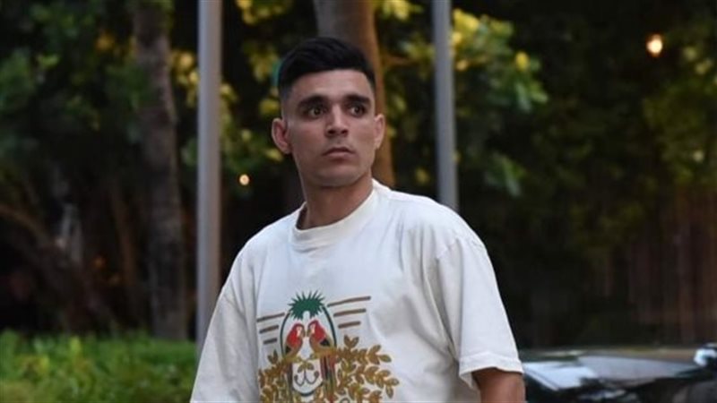 أشرف بن شرقي، فيتو