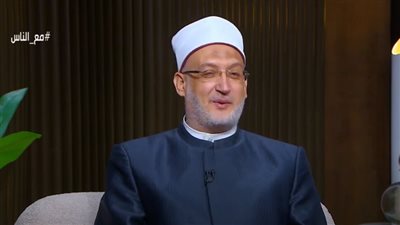 عالم أزهري: 