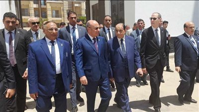 وزير العدل يسلم القضاة عقود الوحدات السكنية الجديدة بالعاصمة الإدارية (فيديو)