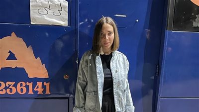 فاطمة البنوي تشارك أكرم حسني في العميل صفر (صور)