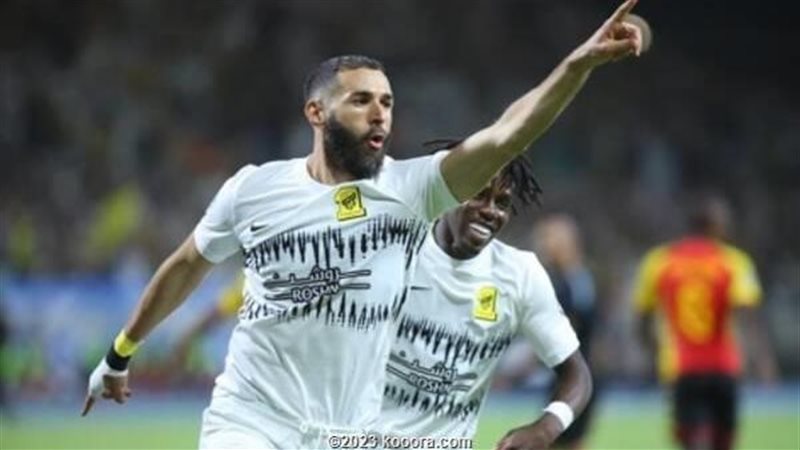 بنزيما، فيتو