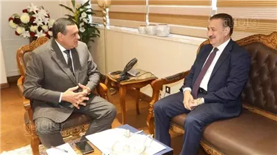 أخبار المحافظات اليوم: وفاة نقيب الزراعيين الأسبق بالإسماعيلية.. وزير التنمية المحلية يتابع الخطة الاستثمارية الجديدة بالمنوفية.. مسعف وسائق يعيدان 47 ألف جنيه لذوي مصابين بكفر الشيخ