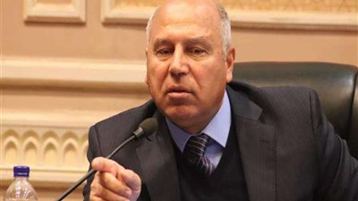 وزير النقل يتابع حركة الركاب بالمترو والقطار الكهربائي أول أيام عيد الأضحى