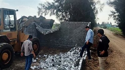 إزالة حالتين بناء بالحسينية وأبوحماد بالشرقية 