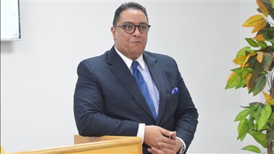 مدير معهد إعداد القادة: نعمل على تأهيل الطلاب لسوق العمل بعد التخرج