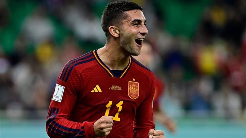 توريس، فيتو