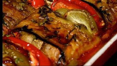 طريقة عمل المسقعة، لذيذة ومغذية وسهلة التحضير 