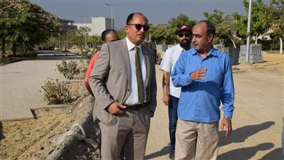 رئيس جامعة حلوان يجري جولة تفقدية لمتابعة استعدادات أسبوع شباب الجامعات والمعاهد