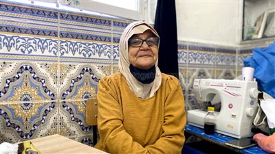 صانعة أكفان جزائرية: لا أتخيل نفسي بعمل آخر، ومصر جزء جميل من ذكرياتي (فيديو)