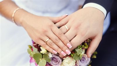 هل فارق السن يبطل توثيق عقد الزواج بين الأجنبي والمصرية