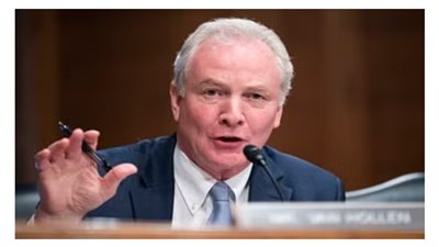 سيناتور ديمقراطي بارز يدعو بايدن لإعادة النظر بالمساعدات العسكرية لإسرائيل