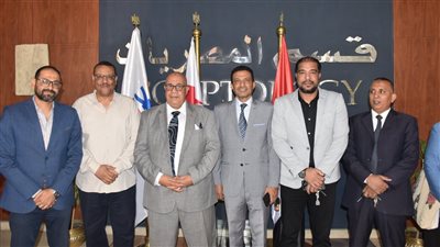 رئيس جامعة الأقصر يشهد فعاليات برنامج جامعة الطفل