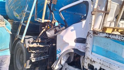 مصرع شخصين في تصادم سيارة جامبو ونقل بطريق إسكندرية مطروح الساحلي