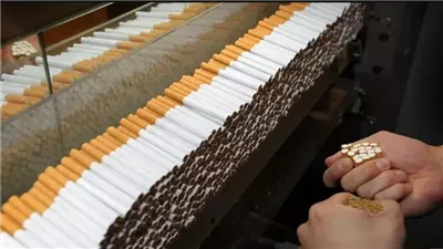 أخبار مصر: مبرر غريب لأزمة السجائر، بيراميدز يحرض شيكابالا، ضربة جديدة للزمالك من ناشئ، سعر الدولار والذهب بعد ارتفاع التضخم