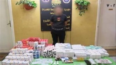 ضبط شخص بحوزته ٤٥٠٠ قرص مخدر في شبرا الخيمة