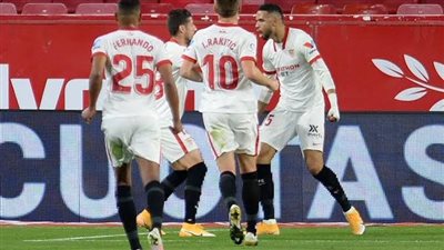 إشبيلية يتعثر بالتعادل 2/2 مع قادش في الدوري الإسباني