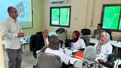 وزارة العمل تنظم فعاليات الدورة التدريبية الثانية للتسويق الإلكتروني في أسوان 