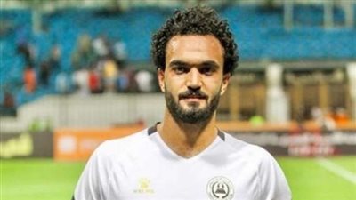 زد يحصل على توقيع مصطفى زيكو