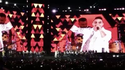 مسلم يشعل الأجواء بأغنية اتنسيت والبحراوي يطرب الحضور، مشاهد من حفلات العلمين الجمعة 