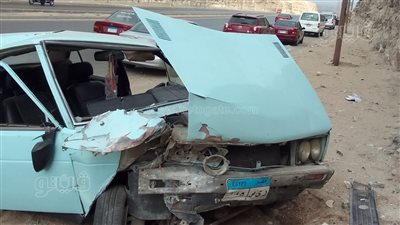 إصابة شخص فى انقلاب سيارة ملاكى بمحور الأوتوستراد