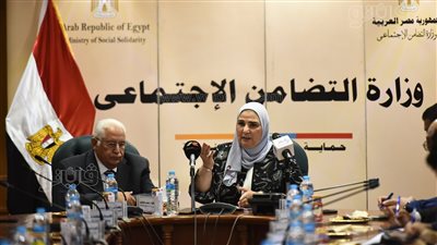 التضامن في أسبوع، تقديم مساعدات عينية لـ 8400 مستفيد