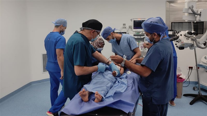 إجراء زراعة القوقعة