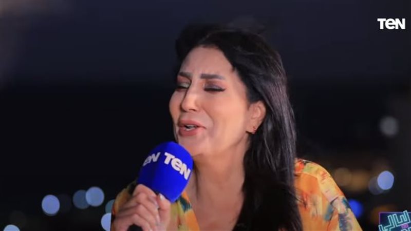 الفنانة وفاء عامر،