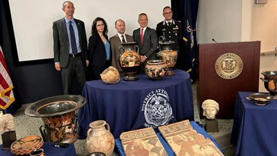 إيطاليا تسترد 266 قطعة أثرية من أمريكا (صور)