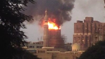 نشوب حريق هائل في عقار مكون من 12 طابقا بالسيدة زينب ( فيديو وصور) 