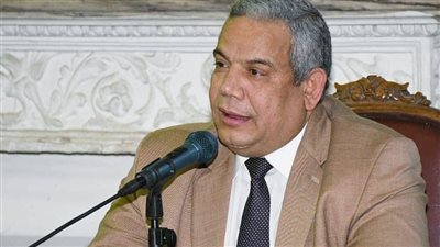 كلية الدراسات الأفريقية العليا تصدر تقريرها الاستراتيجي حول التغيرات المناخية