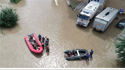 إجلاء 2000 شخص بعد فيضانات بمناطق شرقي روسيا