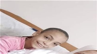 استكمال محاكمة المعلم قاتل الطفلة ريناد بمدرسة ابتدائية في أسيوط بعد قليل 