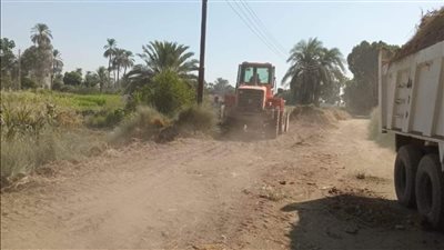 رفع 22 طن قمامة ومخلفات خلال حملة نظافة بمدينة الزينية في الأقصر