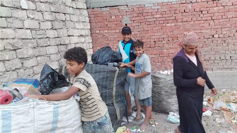  سيدة بكفرالشيخ تقود