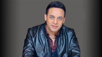 مصطفى قمر يستعيد ذكريات أغنية 